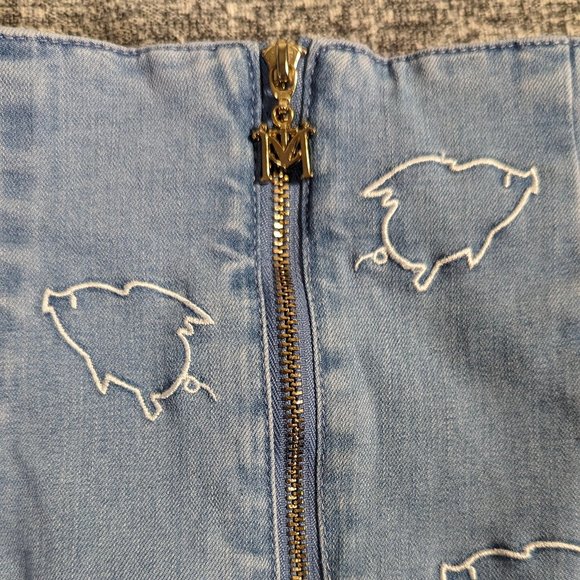 Denim Skirt with flying pig embroidery - Picture 5 of 8